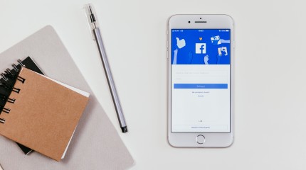 S'initier à Facebook et Instagram
